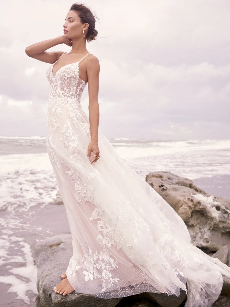 Nine Seven Spaghetti Straps V-Neckline Lace Appliques Backless A-Line Bridal Wedding Dress Customization