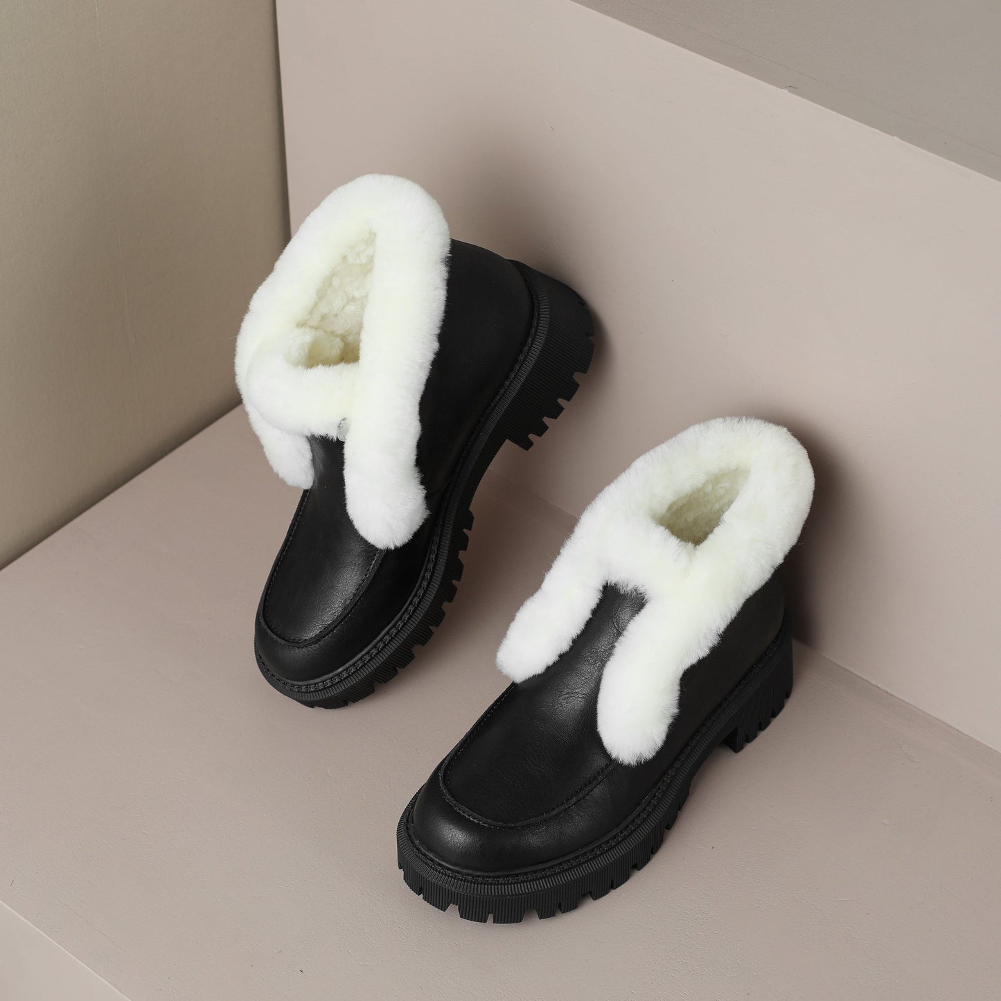 Nine Seven Handmade Women's Genuine Leather Furry Pull On Round Toe Low Block Heel Platform Ankle Boots