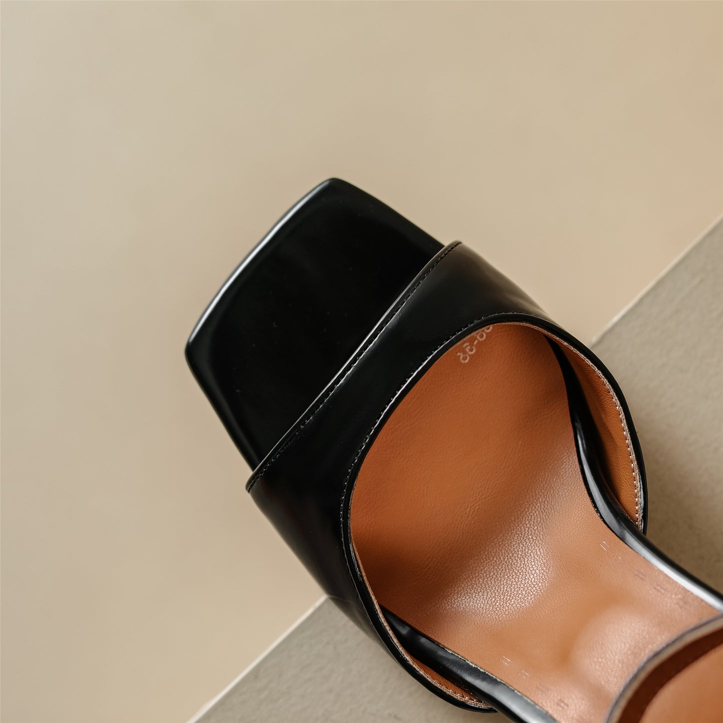 Nine Seven Women's Handmade Kitten Heel Square Toe Buckle Back Bowtie Sandal Shoes