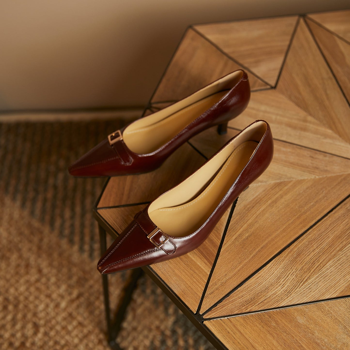 Nine Seven Handmade Genuine Leather Women's Closed Pointed Toe Mid Kitten Heel Vintage Pump Shoes with Buckle Decor