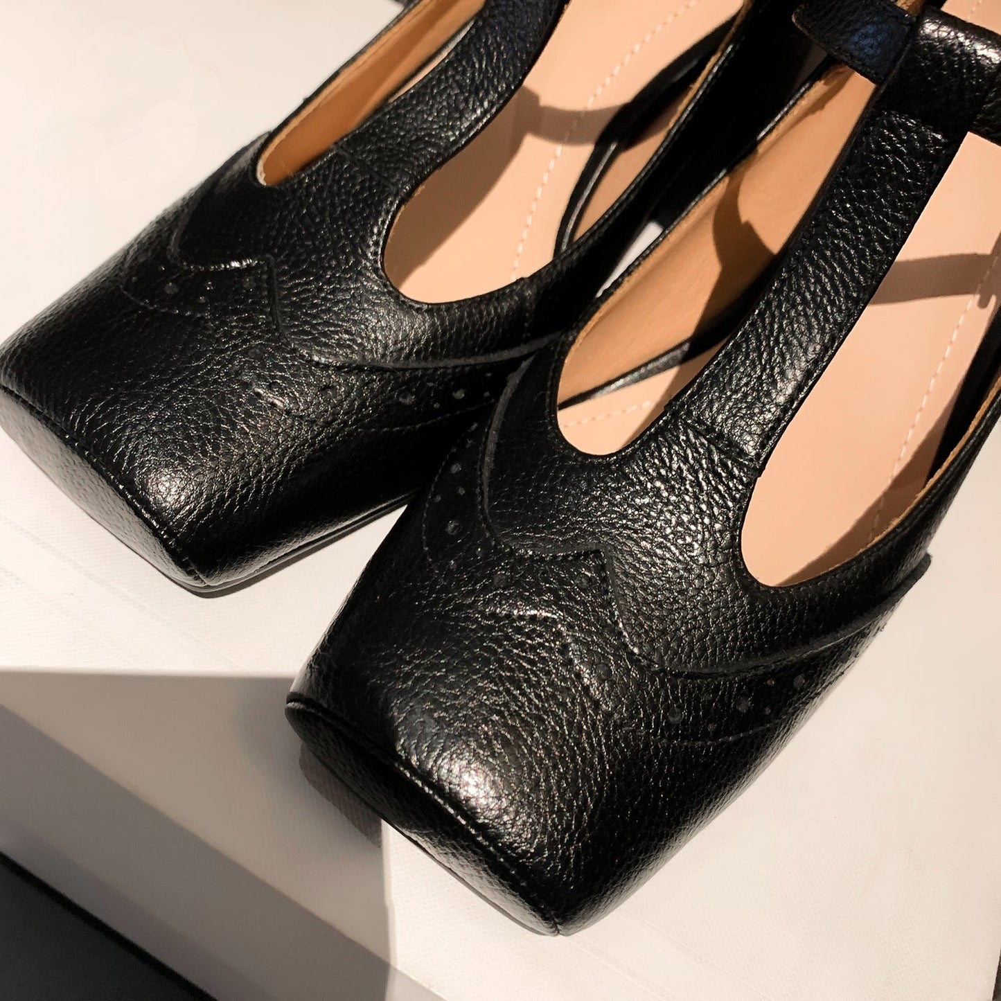 Nine Seven Handmade Women's Genuine Leather T-Strap Buckle Square Toe High Block Heel Mary Janes Pumps Shoes