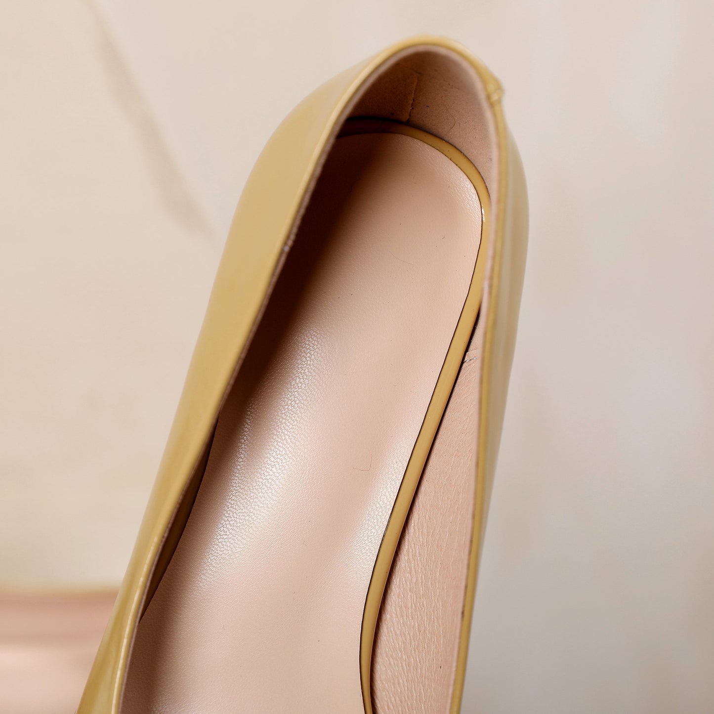 Nine Seven Women's Pointed Toe Patent Leather Delicate Buckle Handmade Low Chunky Heels Casual Shoes