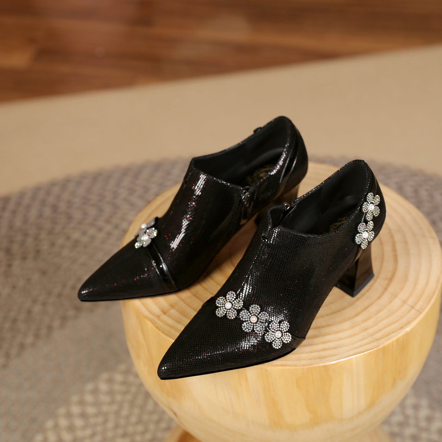 Nine Seven Women's Pointed Toe Genuine Leather Handmade Flower Décor Side Zip Up Mid Chunky Heels Shoes