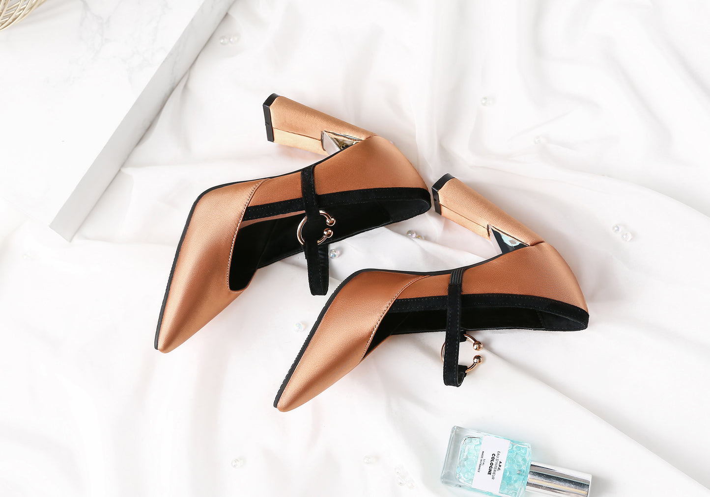 Nine Seven Women's Handmade Pointed Toe Unique Band High Heel Mary Jane Pumps Shoes