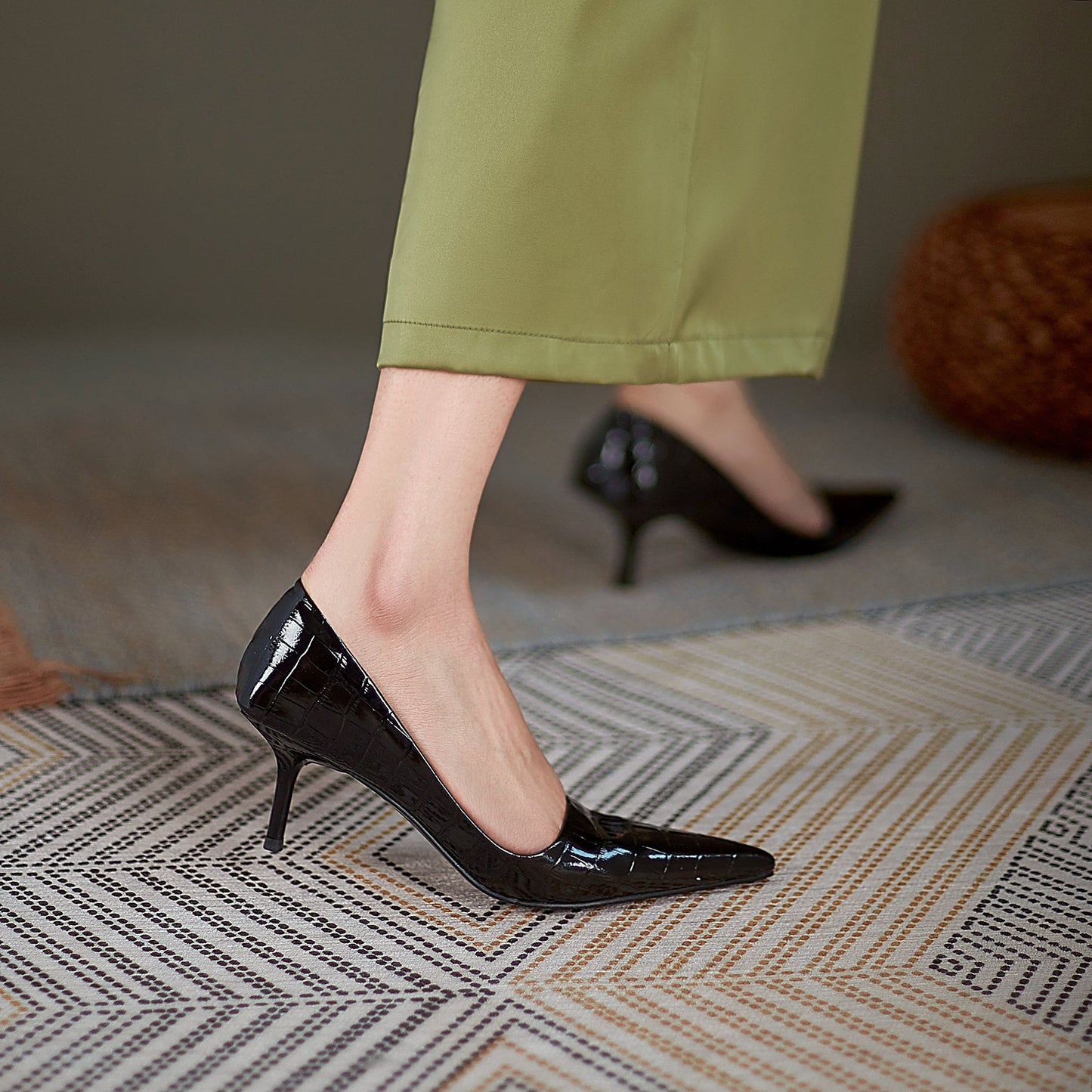 Nine Seven Women's Genuine Leather Handmade Pointed Toe Mid Stiletto Heel Slip On Loafer Pumps